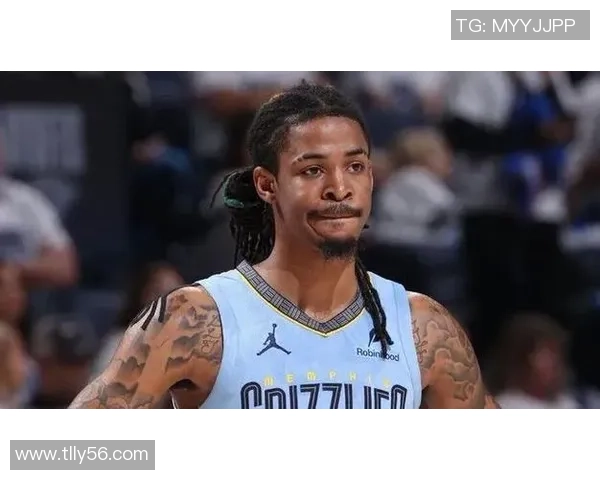 贾莫兰特的崛起之路:从新秀到NBA超级明星的奋斗历程 贾莫兰特的崛起之路:从新秀到NBA超级明星的奋斗历程